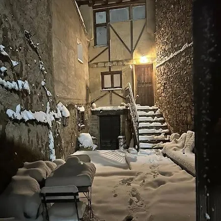 La Casa De Maestros