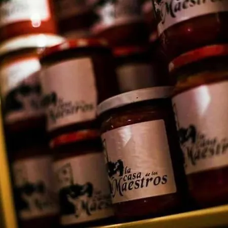 La Casa De Maestros